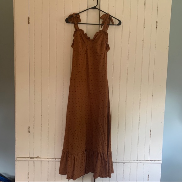 ONLY tie-strap midi brown pika dot midi dress - Picture 2 of 10
